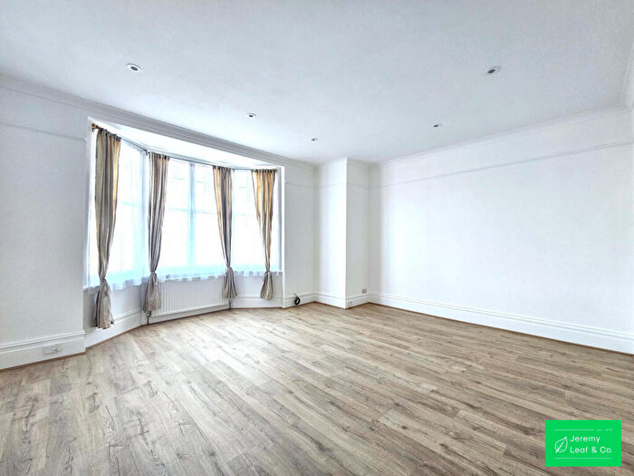 1 Bedroom Flat To Rent In Birchington Road, N8