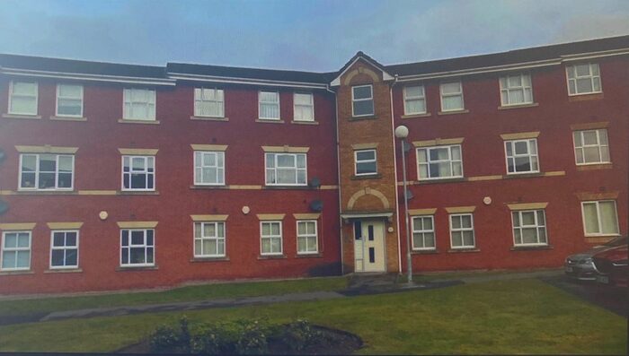2 Bedroom Flat To Rent In Bankfield Street, Manchester, M9
