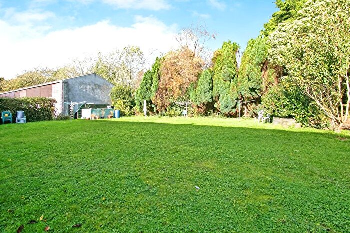 1 Bedroom Flat For Sale In Crowlas, Penzance, Cornwall, TR20