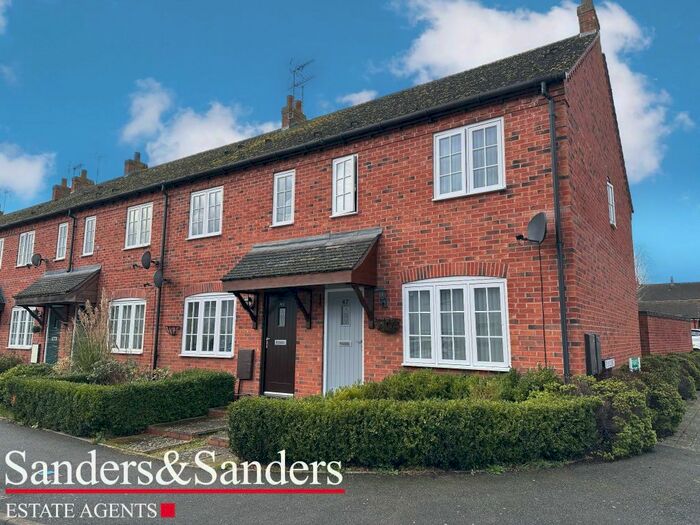 3 Bedroom Terraced House To Rent In Bleachfield Street, Alcester, B49