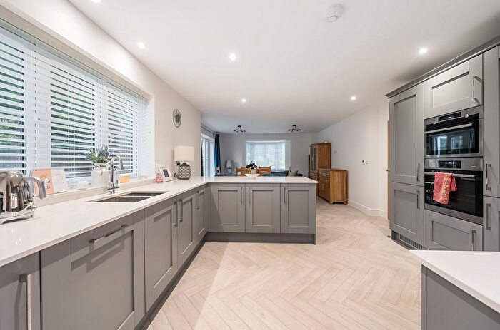 5 Bedroom Detached House For Sale In Heatherfields Way, Whitehill, Bordon, Hampshire, GU35