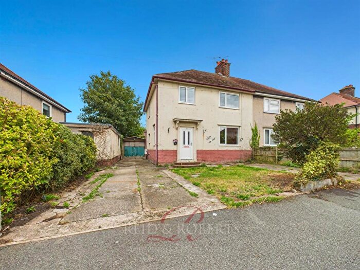 3 Bedroom Semi-Detached House For Sale In Trinity Road, Greenfield, Holywell, CH8