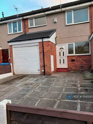 3 Bedroom Terraced House To Rent In Stockport, Stockport, SK1