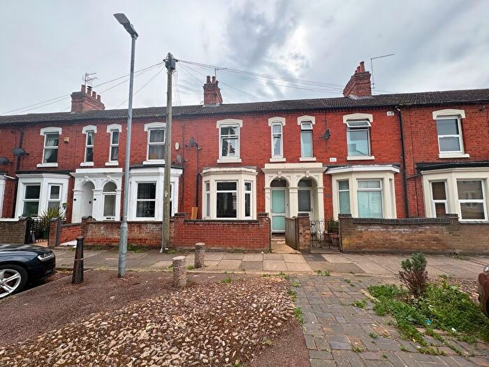 3 Bedroom Terraced House To Rent In St James Park Road, St James, Northampton, NN5