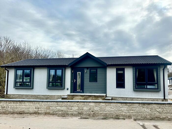2 Bedroom Park Home For Sale In Omar Image, Silver Carrs Coastal Park, Amble, Morpeth, Northumberland, NE65