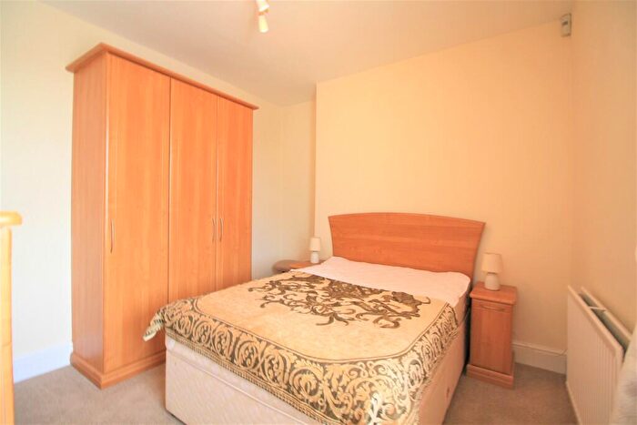 2 Bedroom Apartment To Rent In Eaton Road, Handbridge, Chester, CH4