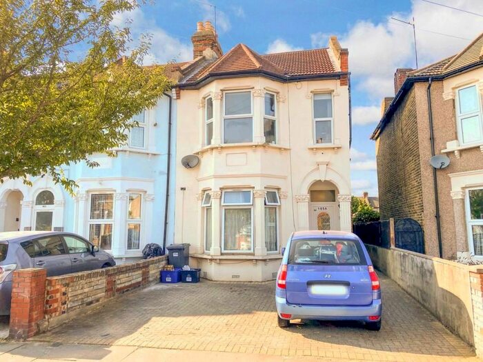 2 Bedroom Flat To Rent In Balfour Road, Ilford, IG1