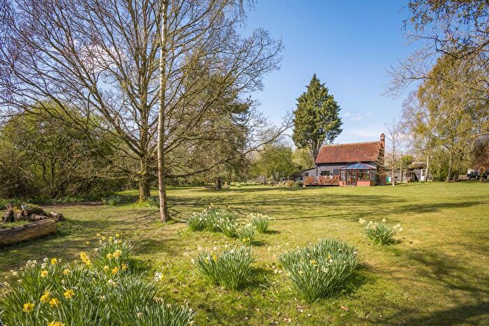 6 Bedroom Detached House For Sale In Norwich Road, Thwaite, Eye, IP23