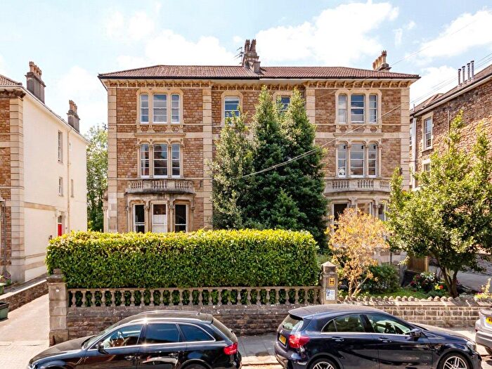 2 Bedroom Apartment To Rent In Osborne Road, Clifton, Bristol, North Somerset, BS8