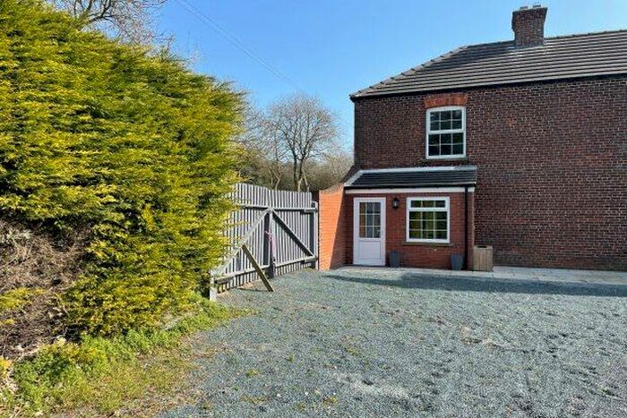 2 Bedroom Property To Rent In Weaverthorpe, Malton, YO17