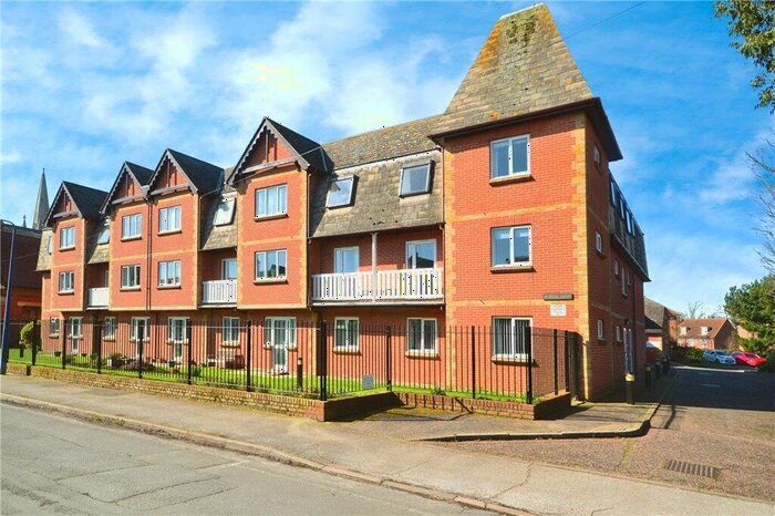 1 Bedroom Apartment For Sale In St. Johns Court, Felixstowe, Suffolk, IP11