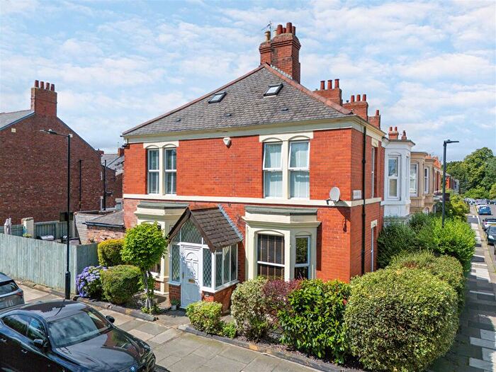 2 Bedroom Terraced House For Sale In Ilford Road, High West Jesmond, Newcastle Upon Tyne, NE2