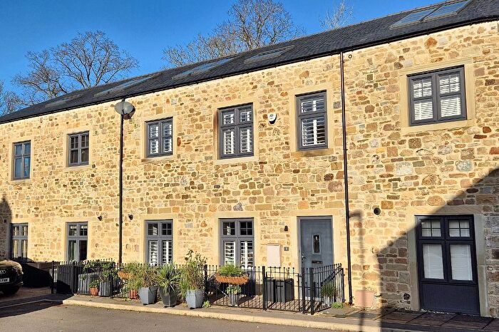 4 Bedroom Town House For Sale In Victoria Grove, Sabden, BB7