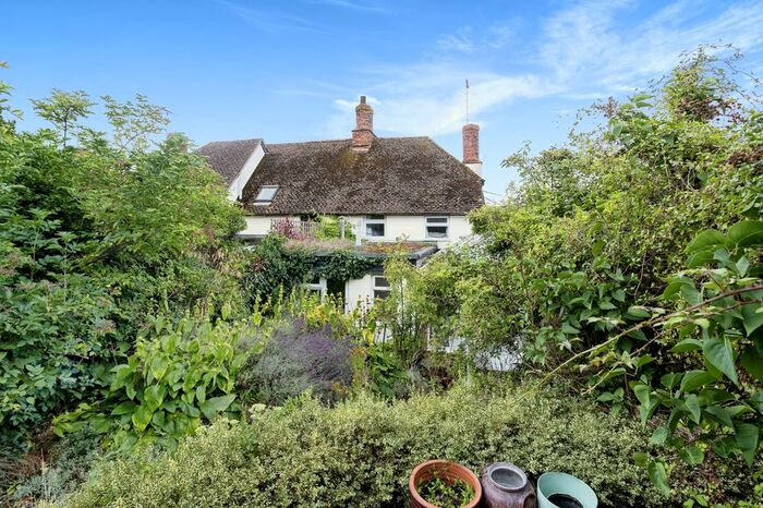 3 Bedroom End Of Terrace House For Sale In High Street, Dadford, Buckingham, Buckinghamshire, MK18