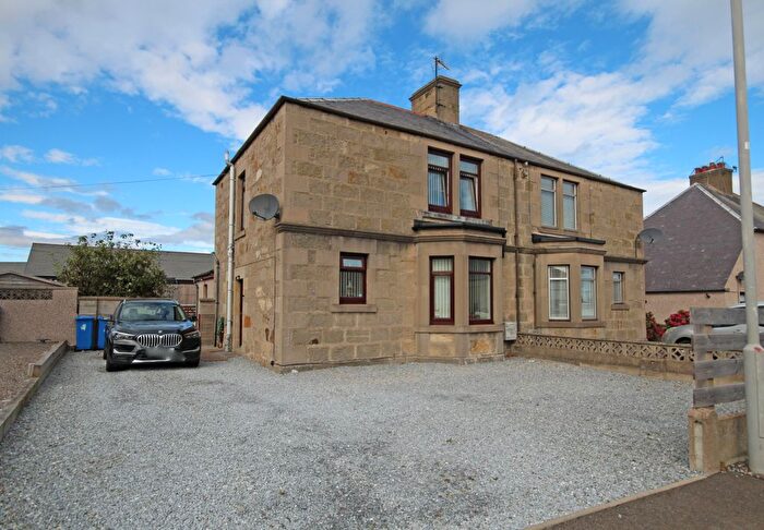 3 Bedroom Semi-Detached House For Sale In Mill Crescent, Buckie, AB56