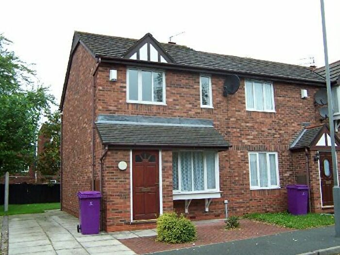 2 Bedroom House To Rent In Brampton Drive, L8