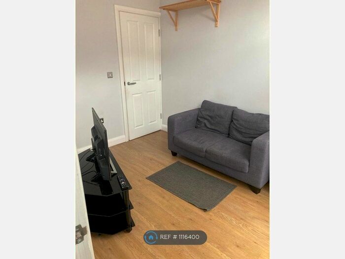 2 Bedroom Terraced House To Rent In Ambrose Street, York, YO10