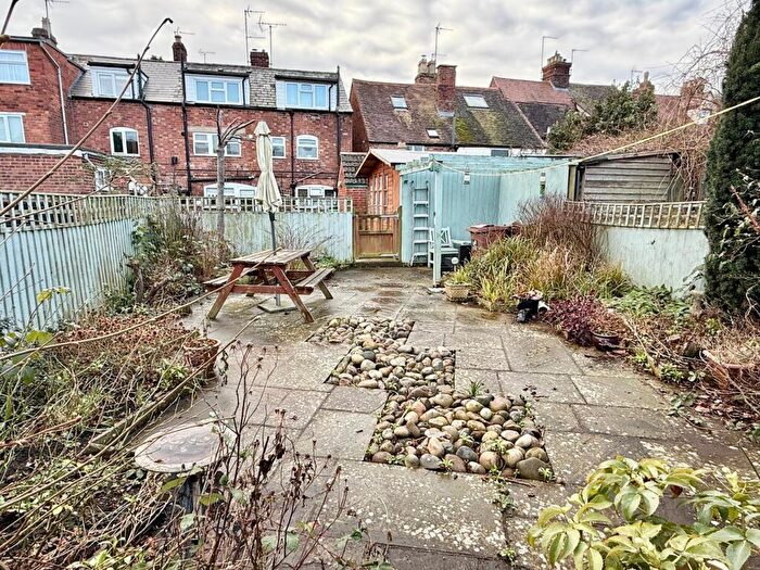 2 Bedroom Cottage For Sale In Gravel Walk, Tewkesbury, GL20