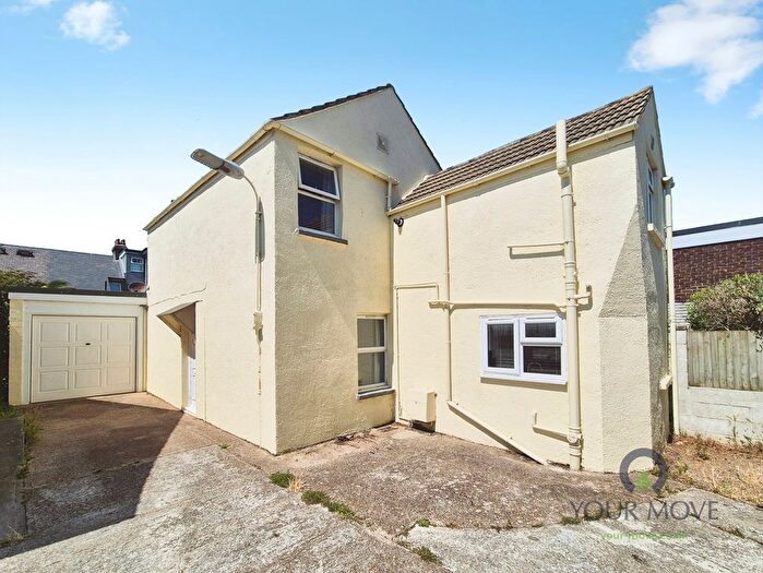2 Bedroom Detached House To Rent In Beltring Terrace, Eastbourne, East Sussex, BN22