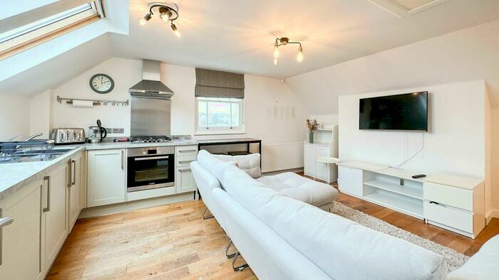 1 Bedroom Flat To Rent In Gloucester Road, Bishopston, Bristol, BS7