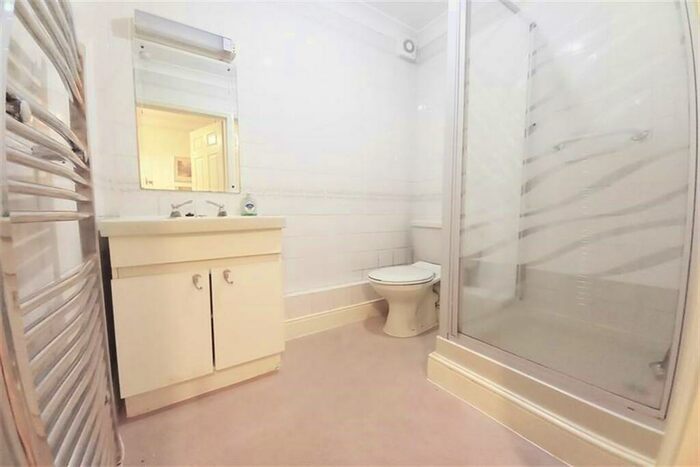 2 Bedroom Retirement Property For Sale In Winchester City Centre, SO23