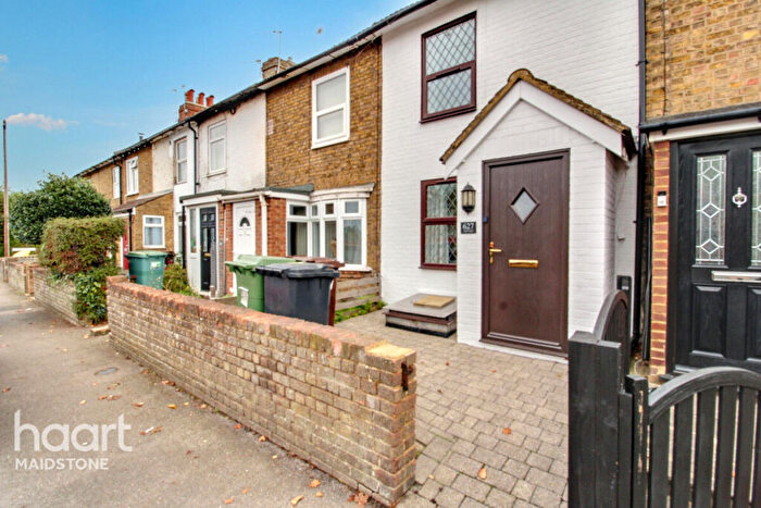 2 Bedroom Terraced House To Rent In Loose Road, Maidstone, ME15