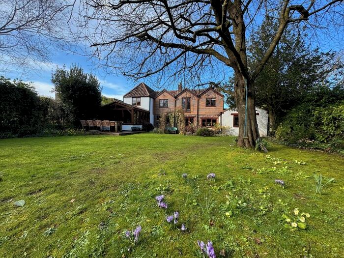 4 Bedroom Property For Sale In Hacket Lane, Thornbury, Bristol, BS35