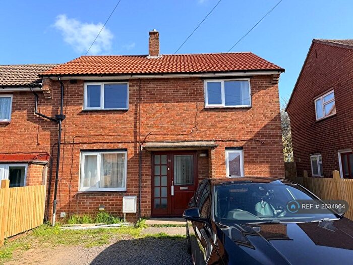 2 Bedroom Flat To Rent In Tilling Road, Bristol, BS10