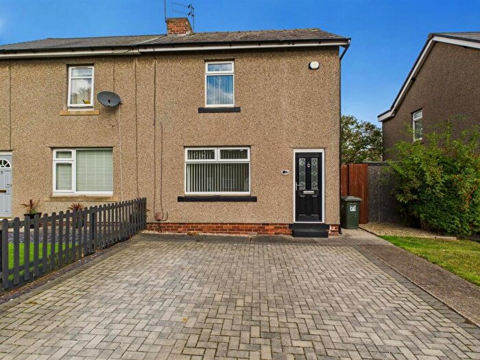 2 Bedroom Semi-Detached House To Rent In Grange Avenue, Shiremoor, NE27