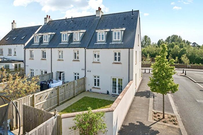 4 Bedroom End Of Terrace House For Sale In Aquarius Drive, Sherford, Plymouth, PL9