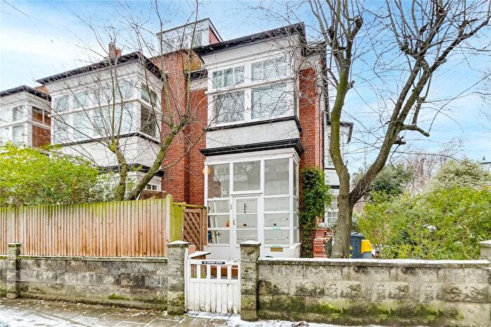 2 Bedroom Flat To Rent In Addison Grove, Bedford Park, W4