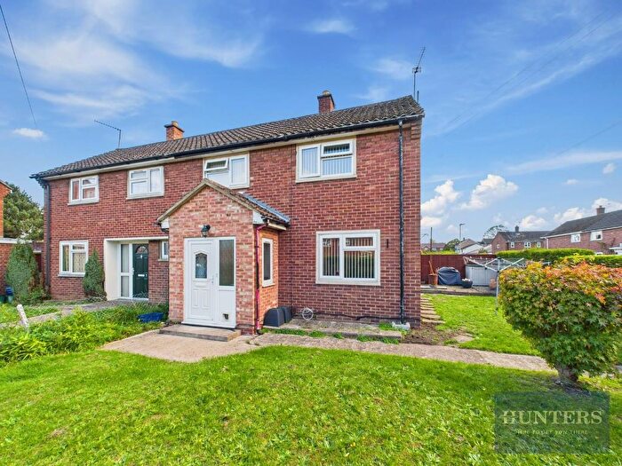 2 Bedroom Semi-Detached House For Sale In Bridge Street, Cheltenham, GL51