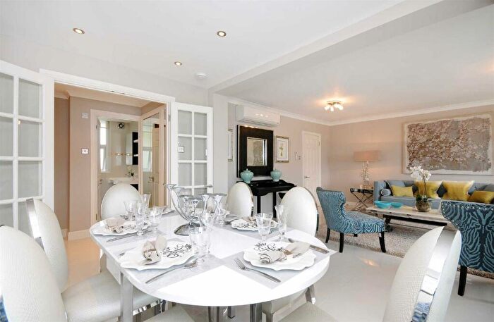 3 Bedroom Flat To Rent In St John's Wood Park, St John's Wood, London, NW8