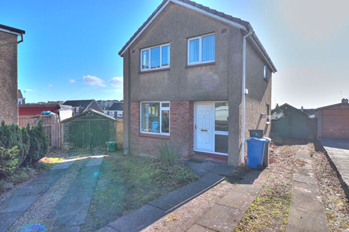 3 Bedroom Detached House For Sale In Mirren Drive, Clydebank, G81