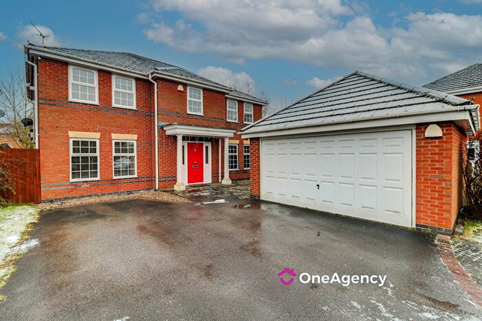 4 Bedroom Detached House For Sale In Headingley Grove, Trentham, Stoke-on-Trent, ST4
