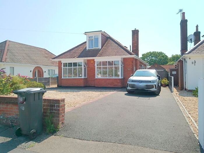 3 Bedroom Detached Bungalow For Sale In Broadway Lane, Bournemouth, BH8