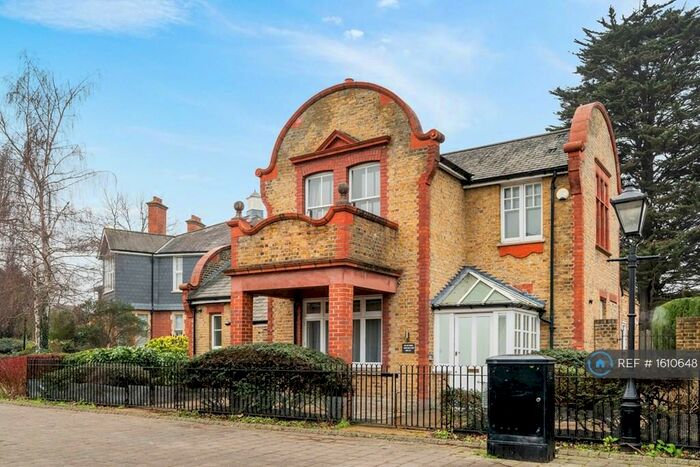 4 Bedroom Detached House To Rent In Edwin Hall Place, London, SE13