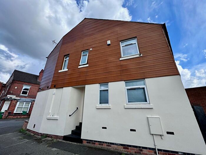 1 Bedroom House To Rent In Room, Midland Avenue, Lenton, NG7