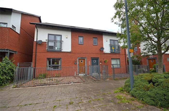 3 Bedroom Semi-Detached House To Rent In The Boulevard, West Didsbury, Manchester, M20