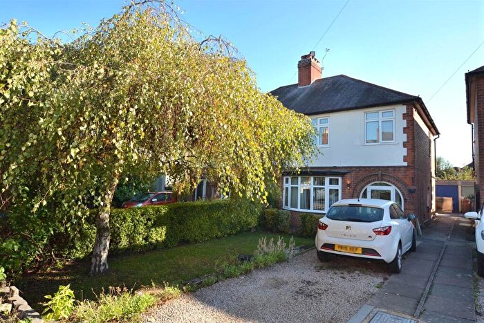 3 Bedroom Semi-Detached House For Sale In Leicester Road, Shepshed, Leicestershire, LE12