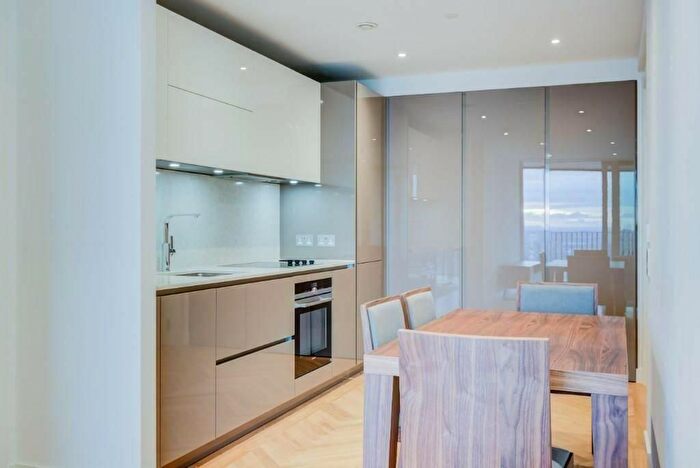 1 Bedroom Flat To Rent In Southwark Bridge Road, London, London, SE1