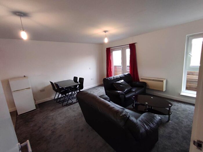 2 Bedroom Apartment To Rent In Albert Mill Oldfield Road, Salford, M5