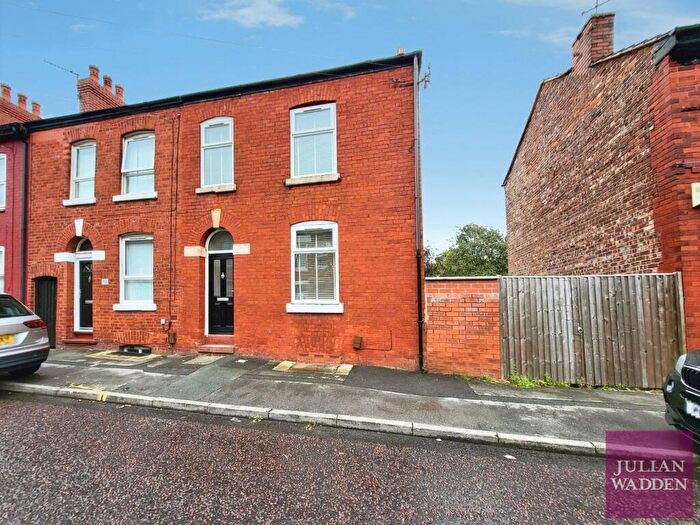 3 Bedroom End Of Terrace House For Sale In Stanhope Street, Reddish, Stockport, SK5