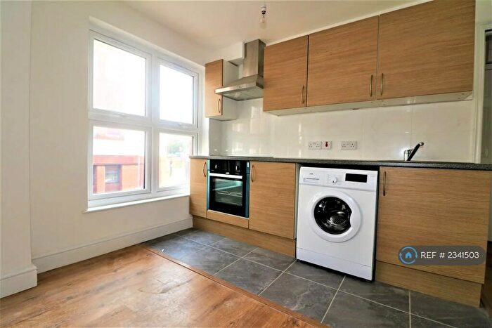 1 Bedroom Flat To Rent In King Street, Luton, LU1