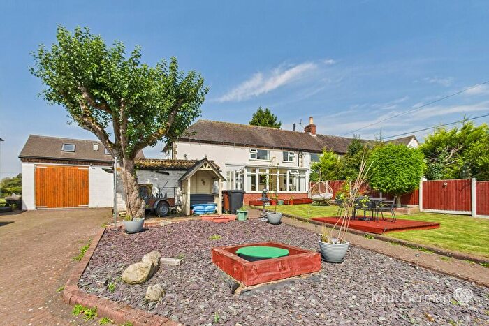 3 Bedroom Semi-Detached House For Sale In Withington Green, Leigh, ST10