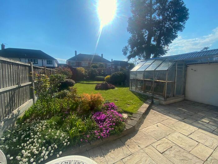 4 Bedroom Terraced House To Rent In Mungo Park Road, Rainham, RM13