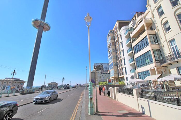 2 Bedroom Flat For Sale In Kings Road, Brighton, BN1