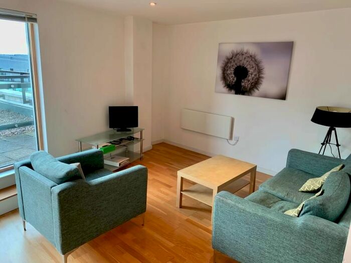 1 Bedroom Flat To Rent In Crown Point Road, Leeds, LS9