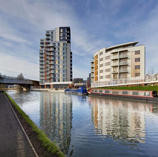 2 Bedroom Apartment To Rent In Fairbanks Court, Atlip Road, Wembley, HA0