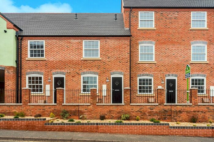 2 Bedroom Terraced House To Rent In Mitton Street, Stourport-On-Severn, Worcestershire, DY13